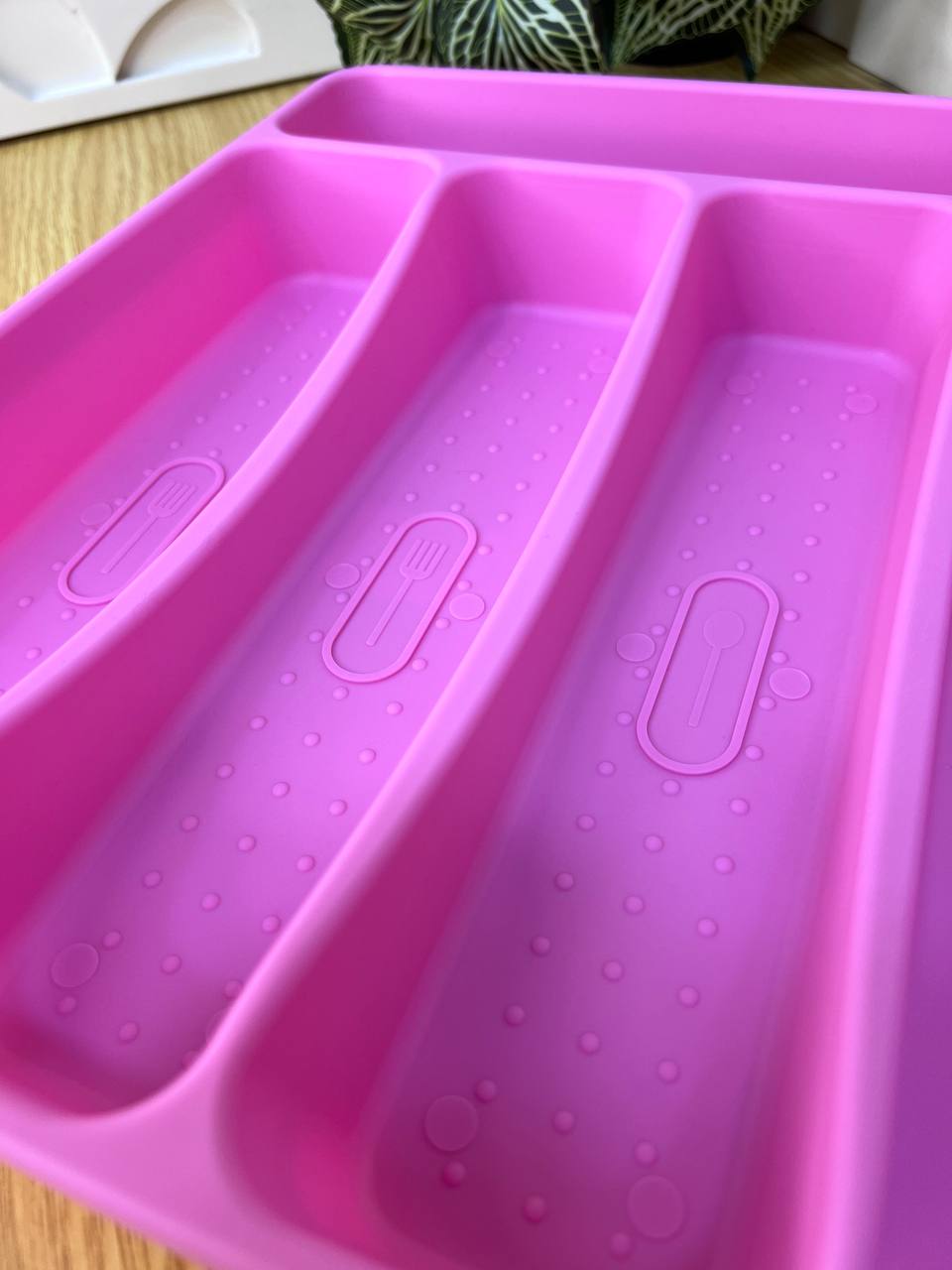 منظم المعالق