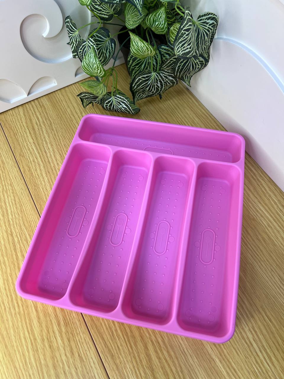 منظم المعالق