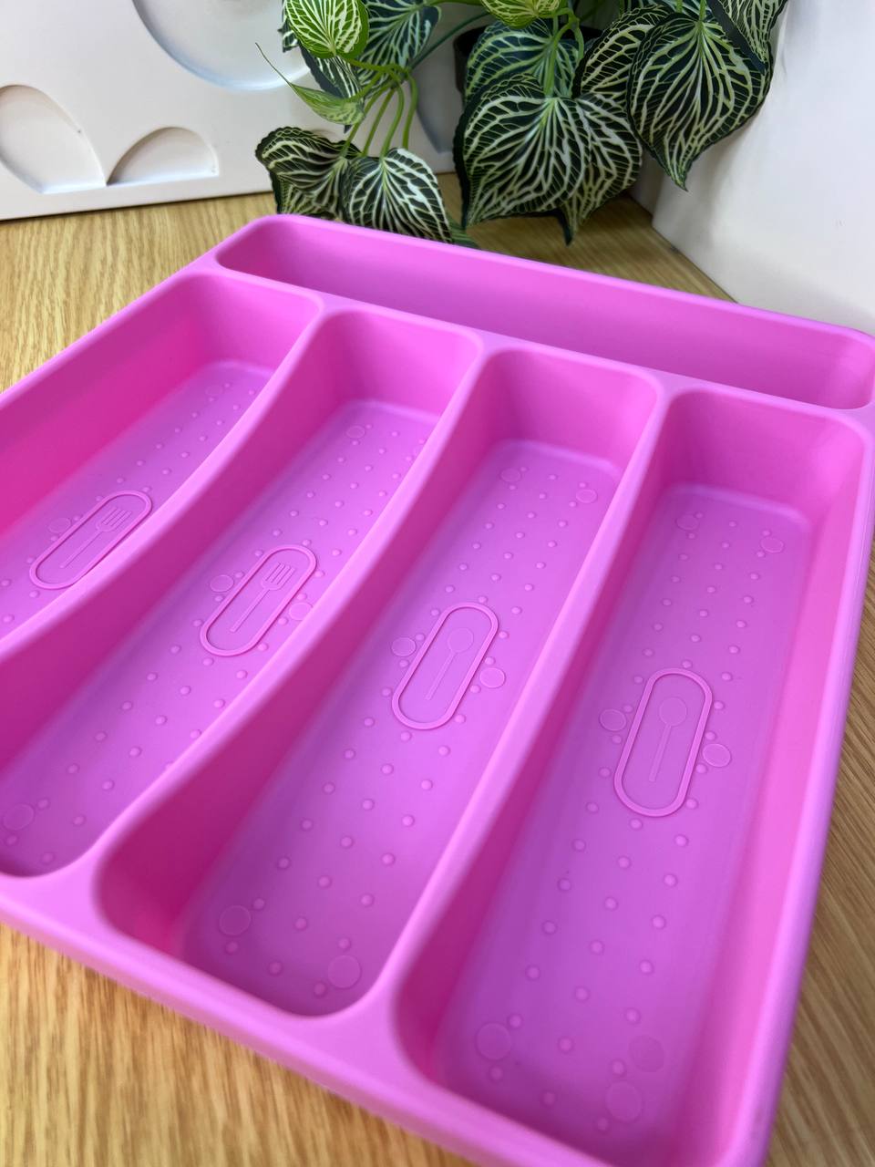 منظم المعالق